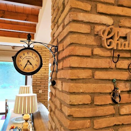 Mountain Chalet Livadi アラコバ エクステリア 写真